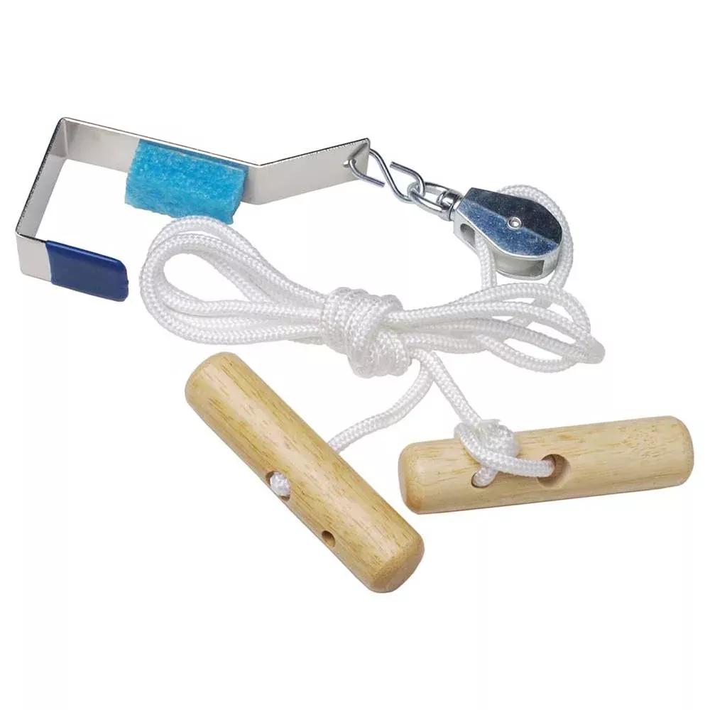 RangeMaster EconoRanger Shoulder Pulley Overdoor Pulley System, Low Profile Bracket, Wood Handles - 31970