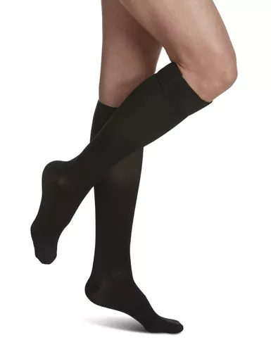 Sigvaris 863CMLO99 - 863C Essential Opaque Calf, 30-40mmHg, Open Toe, Medium, Long, Black